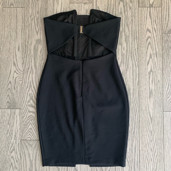 RIVER ISLAND MINI DRESS - Picture 2 of 5